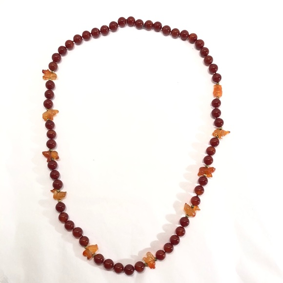 Vintage Carnelian Bead Necklace with Fetishes - Picture 8 of 9